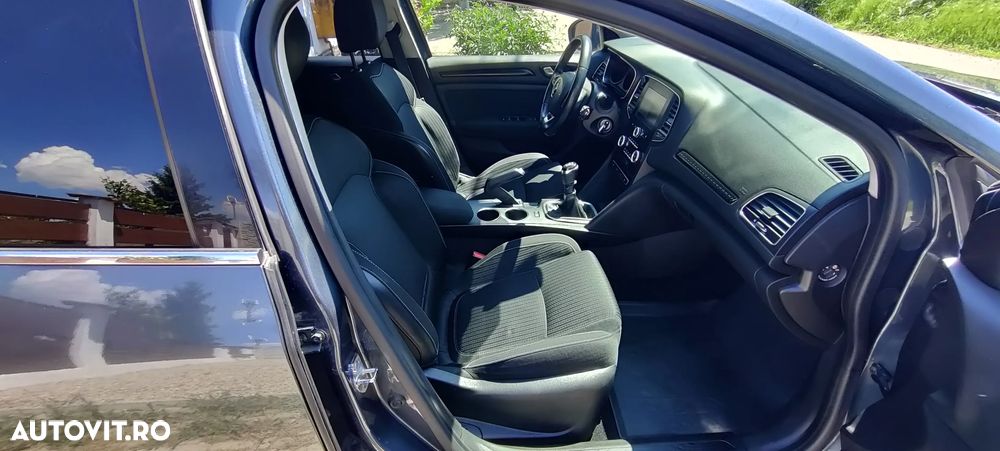Renault Megane 1.5 dCI Zen - 10