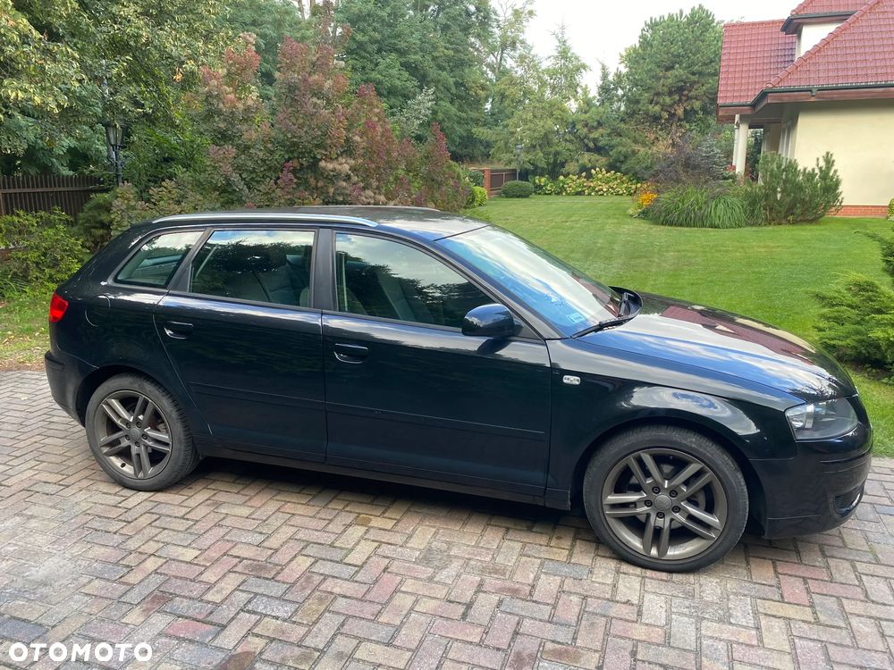 Audi A3 Sportback - 4