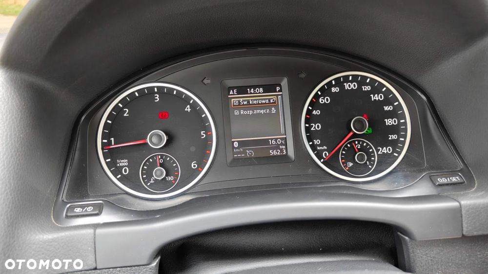 Volkswagen Tiguan 2.0 TDI DPF 4Motion BlueMotion Technology DSG Exclusive - 38