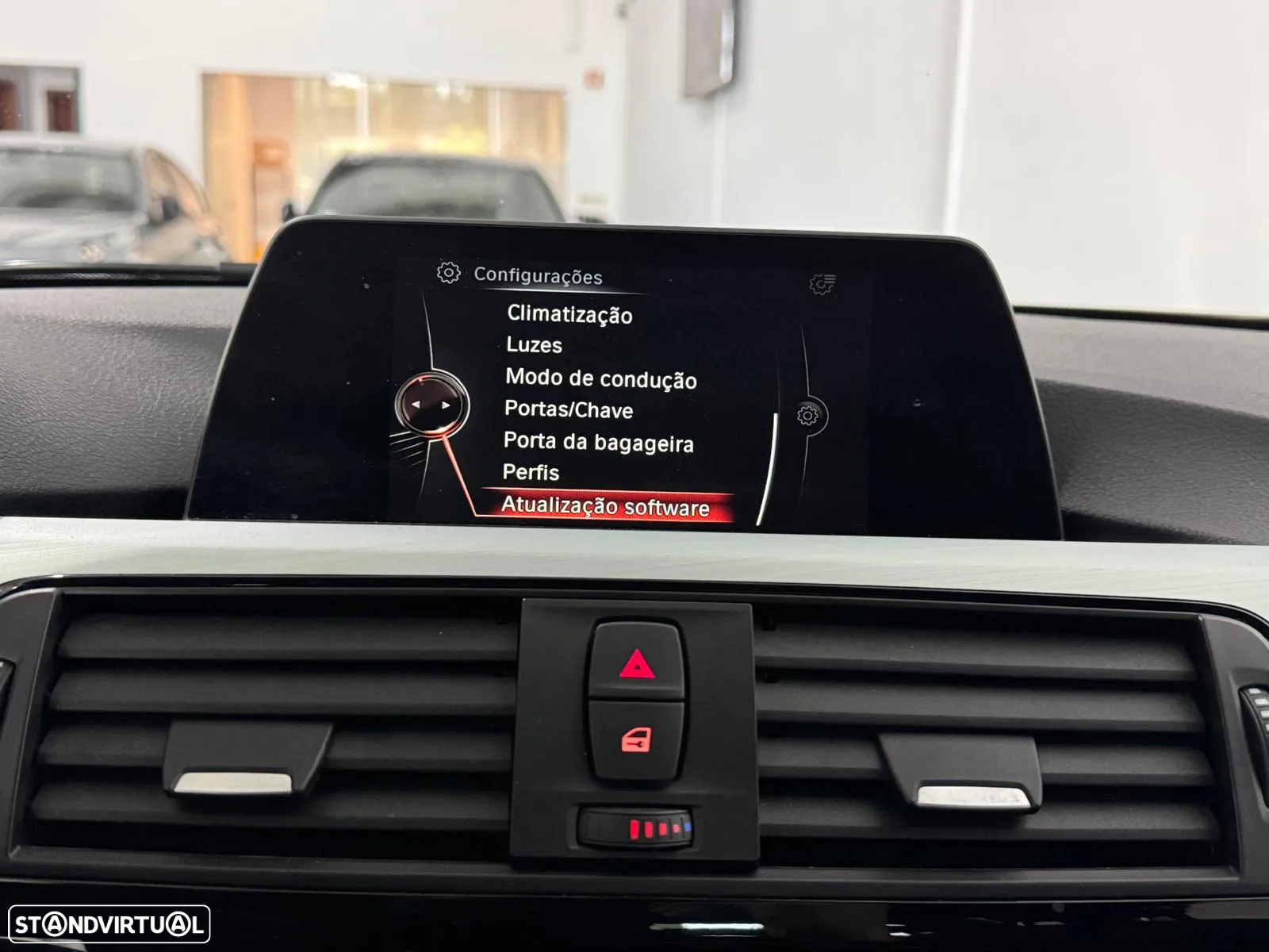 BMW 320 d xDrive Pack M Auto - 32