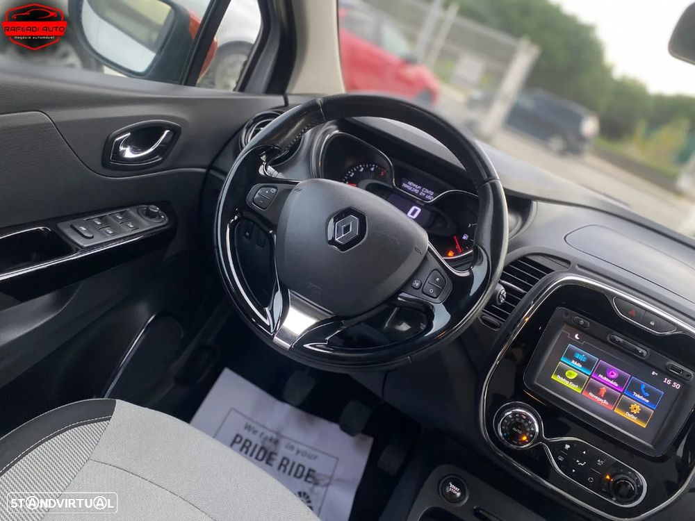 Renault Captur 1.5 dCi Exclusive - 19