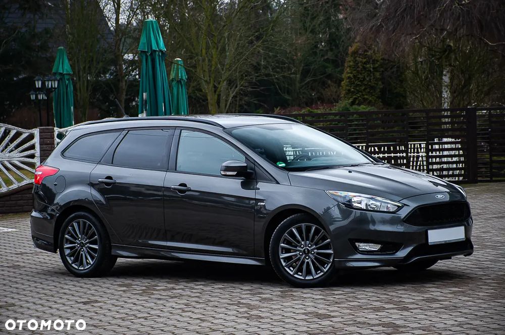 Ford Focus 1.5 EcoBoost Titanium ASS - 30