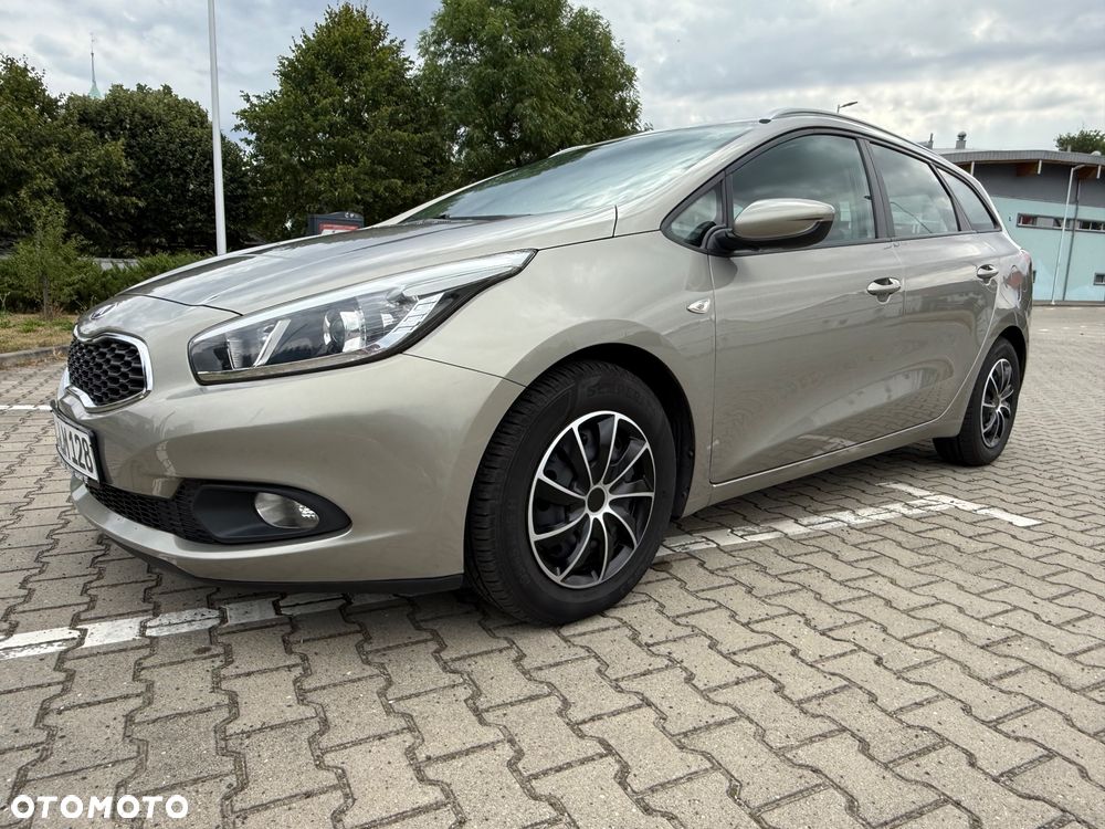 Kia Ceed 1.4 CVVT Dream Team Edition - 7