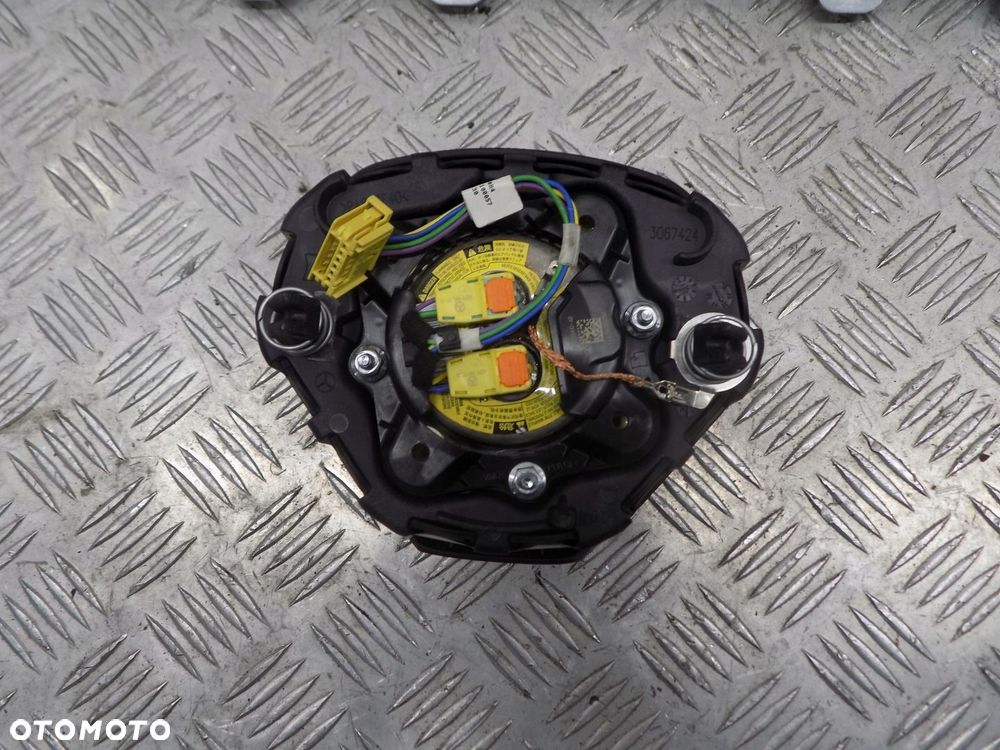 INFINITI Q30 KONSOLA DESKA PASY PODUSZKI NIEREGENEROWANA - 4