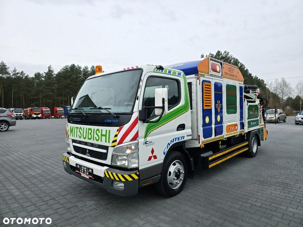 Mitsubishi CANTER odkurzacz koparka ssąca substancje sypkie CITY SAUGER - 4