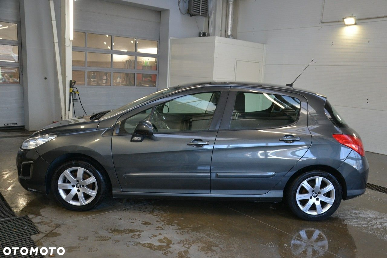 Peugeot 308 - 4