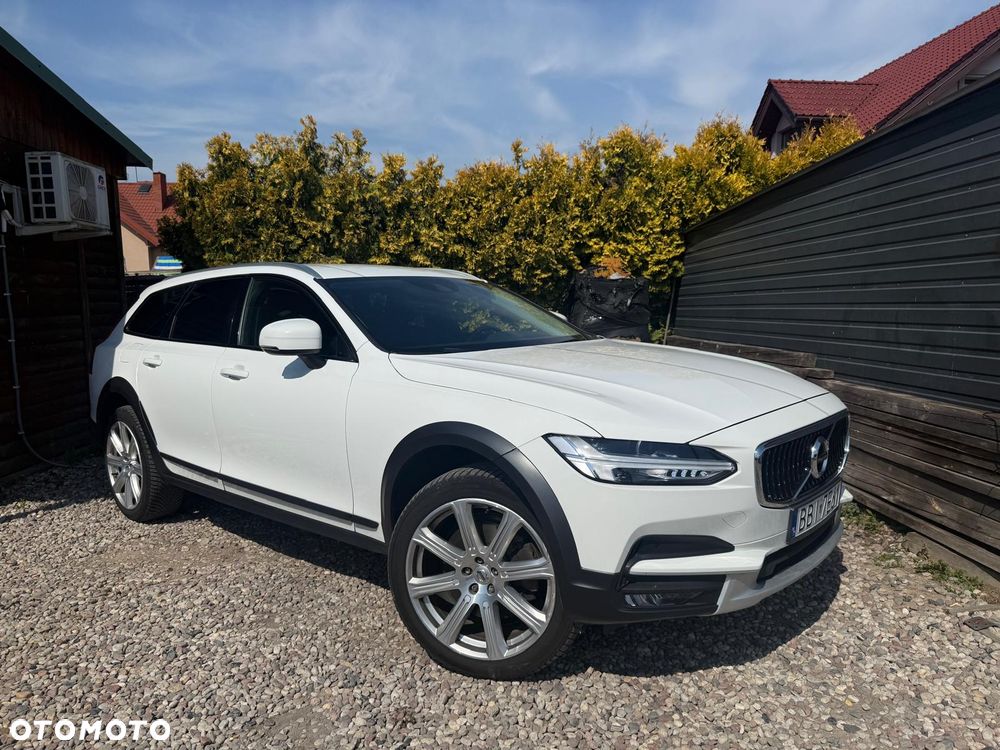 Volvo V90 Cross Country D5 AWD Geartronic - 3