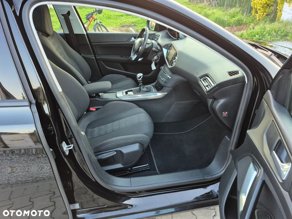 Peugeot 308 1.6 BlueHDi Business Line S&S - 5