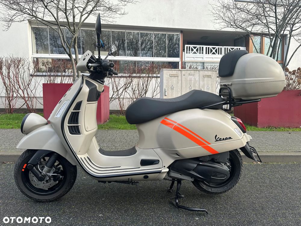 Piaggio Vespa - 7