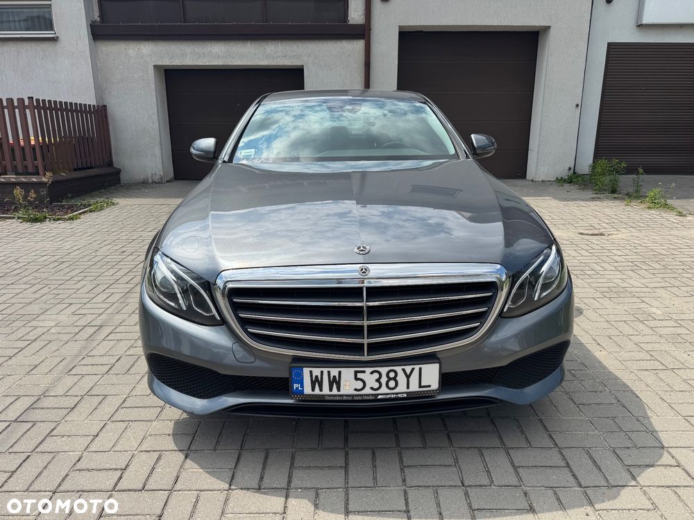 Mercedes-Benz Klasa E 220 d 4-Matic 9G-TRONIC - 7