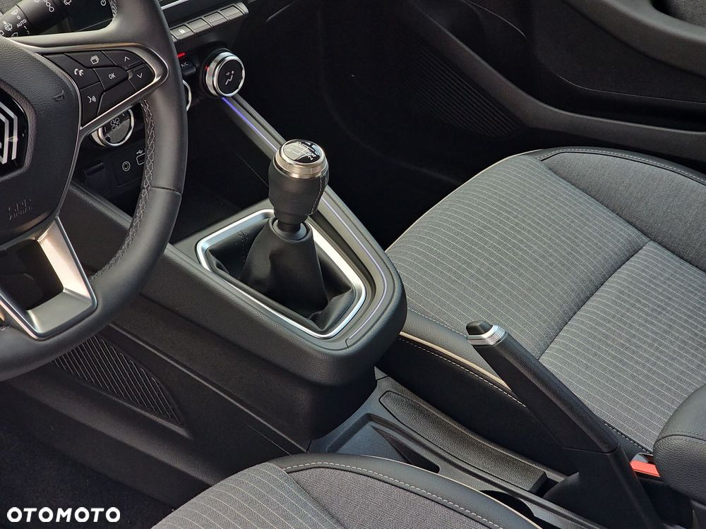 Renault Clio 1.0 TCe Techno - 22