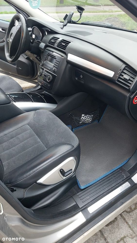 Mercedes-Benz Klasa R 320 CDI L 4-Matic - 8