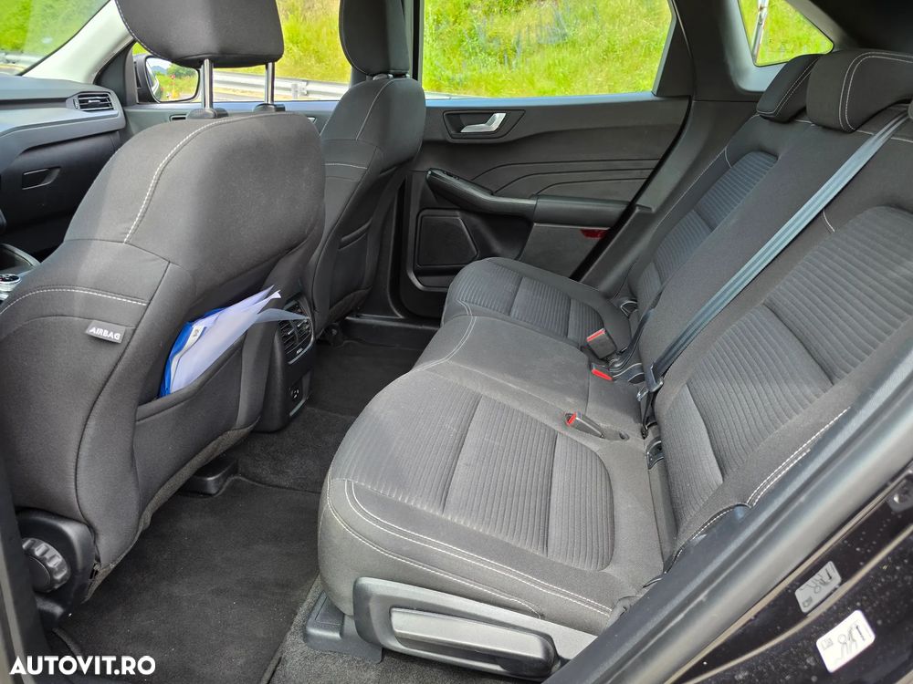 Ford Kuga - 6