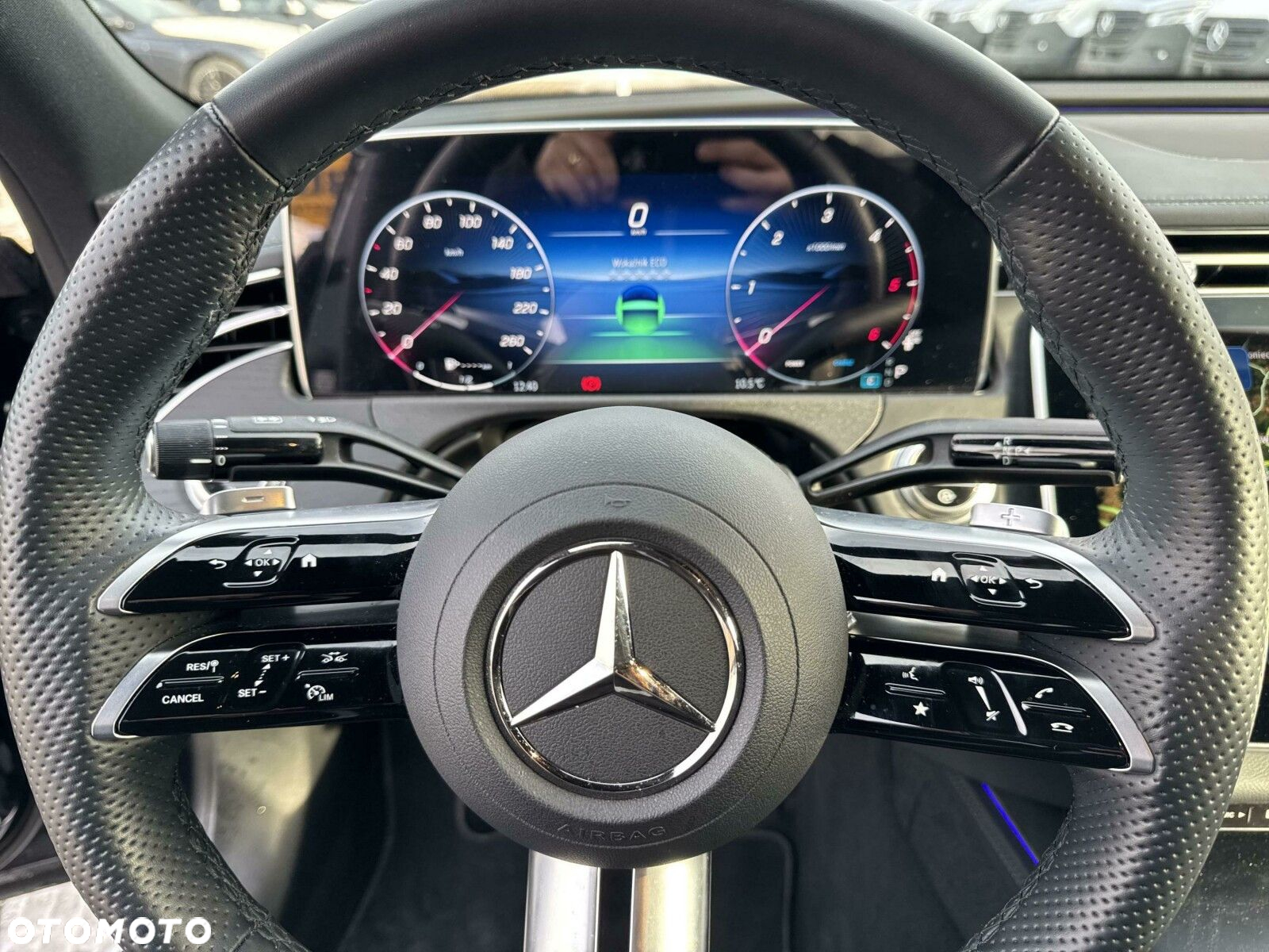 Mercedes-Benz Klasa E - 12