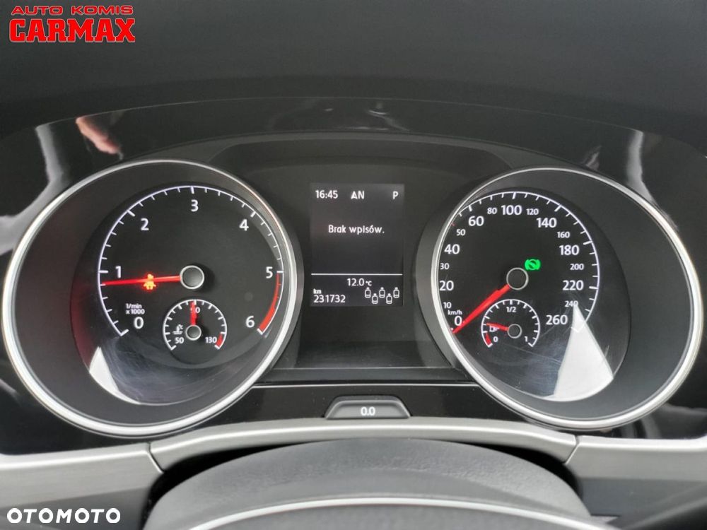 Volkswagen Touran 1.6 TDI SCR (BlueMotion Technology) DSG Comfortline - 11