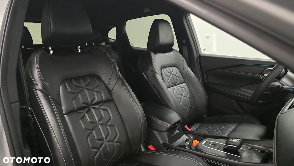 Nissan Qashqai 1.3 DIG-T MHEV Xtronic Tekna+ - 24