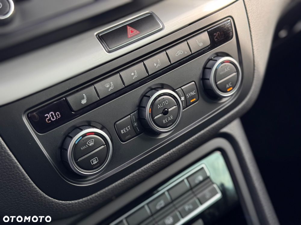 Volkswagen Sharan 2.0 TDI BlueMotion Technology Highline - 34