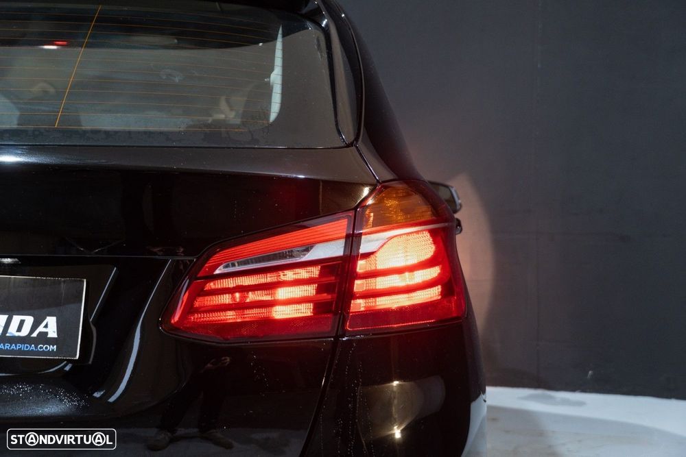BMW 216 Active Tourer d Advantage - 18