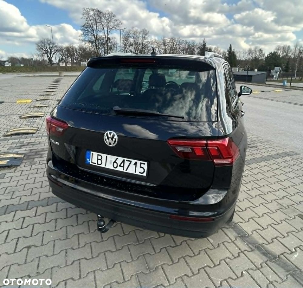 Volkswagen Tiguan 2.0 TDI BMT SCR Comfortline - 9
