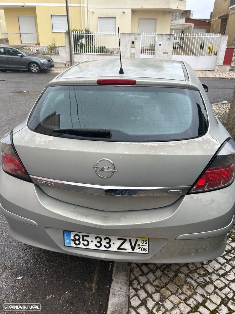 Opel Astra GTC 1.7 CDTI - 5