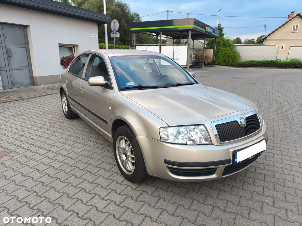 Skoda Superb 1.8T Comfort - 4