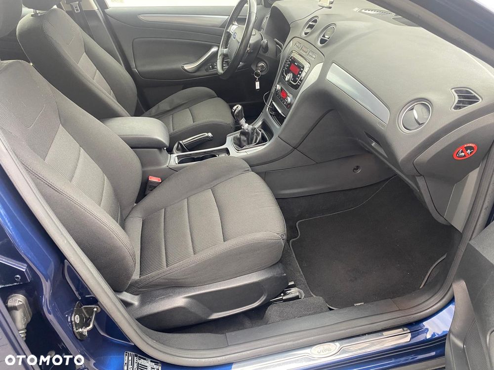 Ford Mondeo 2.0 TDCi Champions Edition - 27