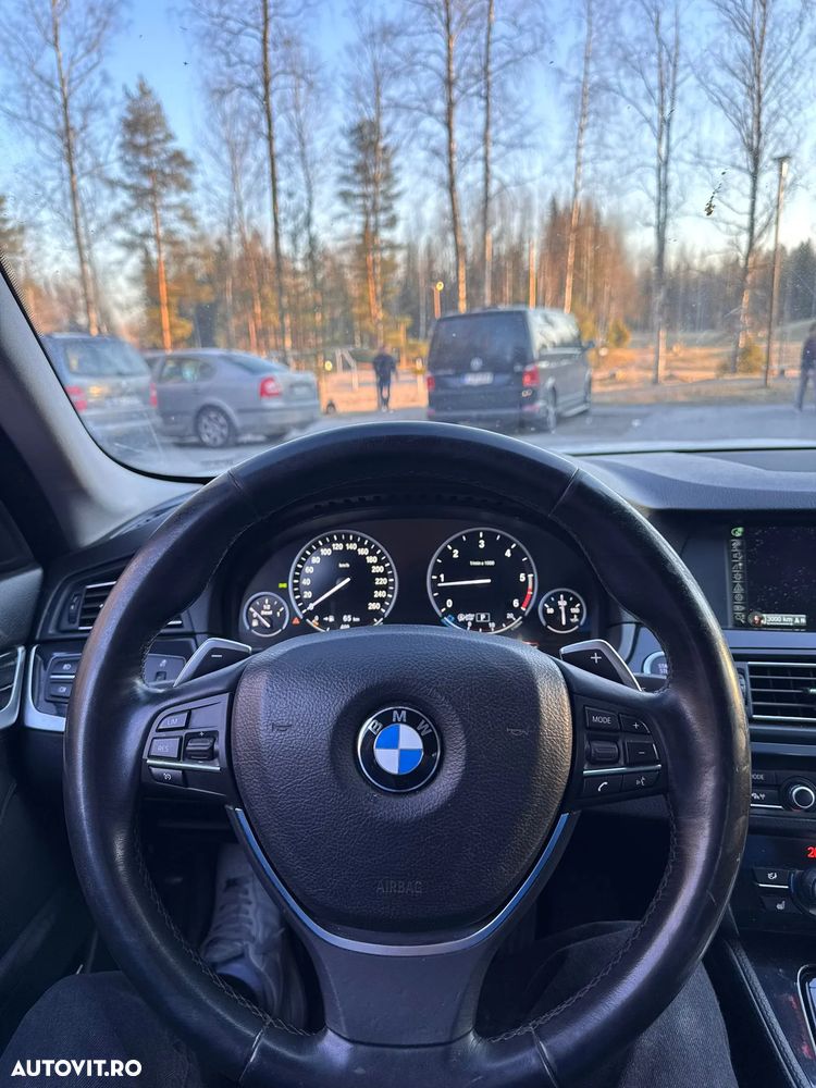 BMW Seria 5 520d Aut. - 9