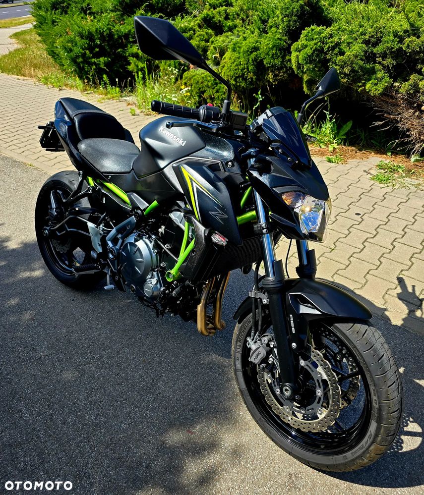 Kawasaki Z 650 - 21