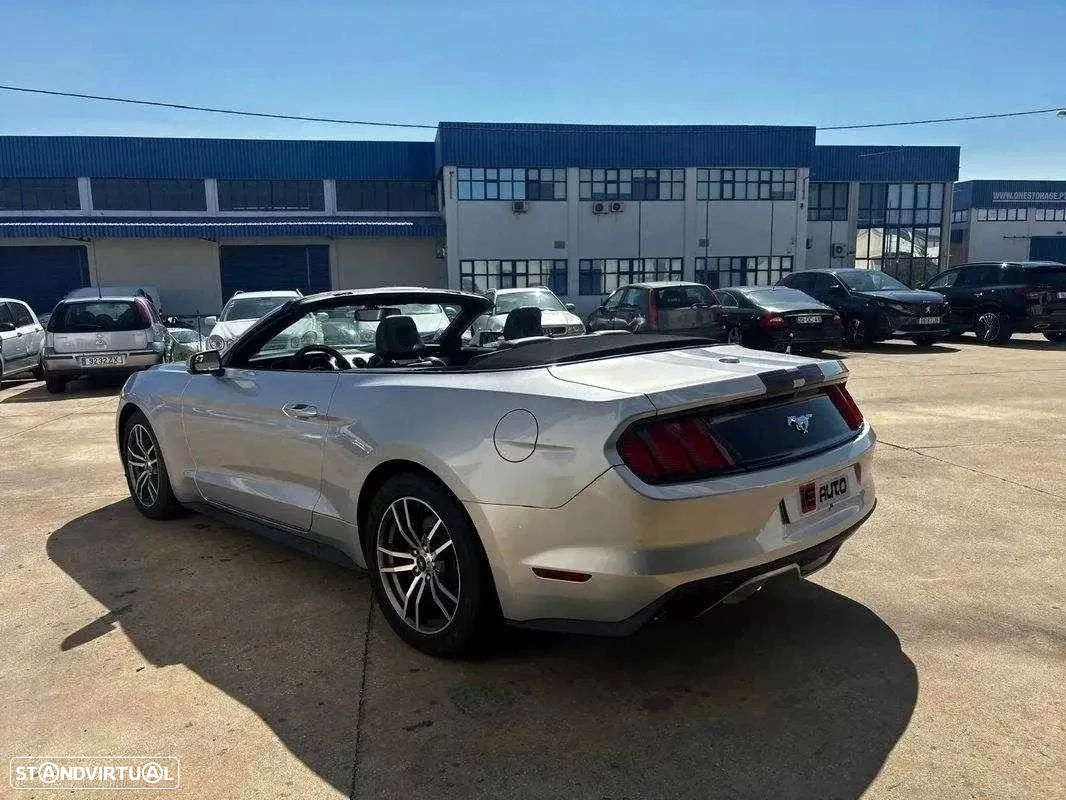 Ford Mustang Cabrio 2.3 Eco Boost - 4