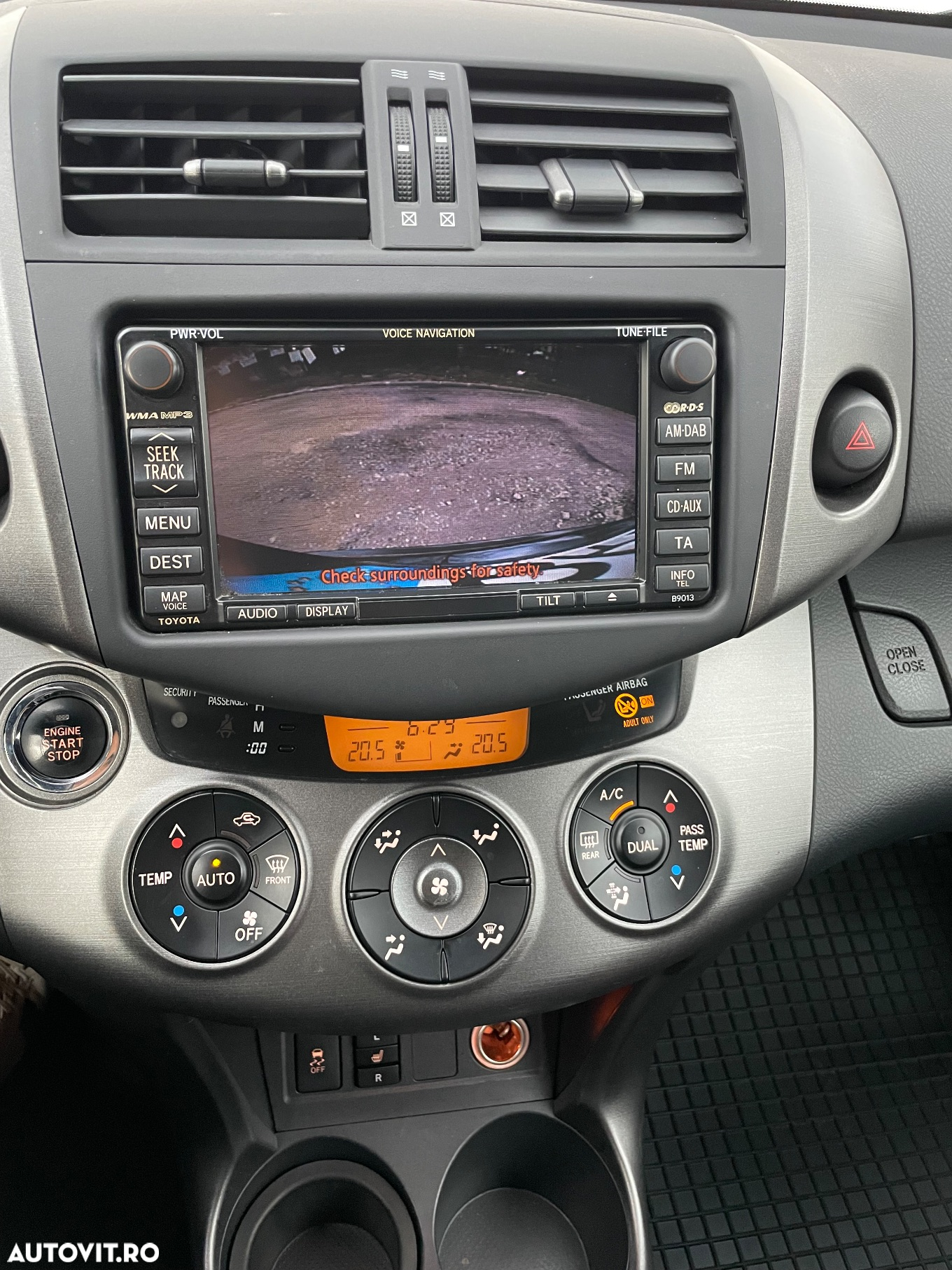 Toyota RAV4 2.2 D-4CAT 4WD Aut Executive - 13