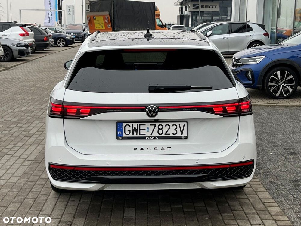 Volkswagen Passat 2.0 TSI 4Mot R-Line Plus DSG - 6