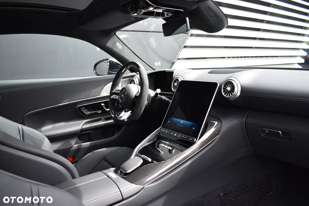 Mercedes-Benz AMG GT 43 mHEV - 21