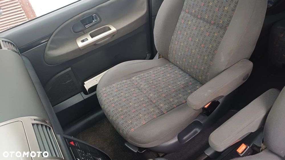 Volkswagen Sharan 1.8 5V Turbo - 26