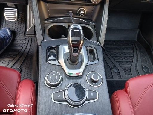 Alfa Romeo Stelvio 2.0 Turbo TI Q4 - 16