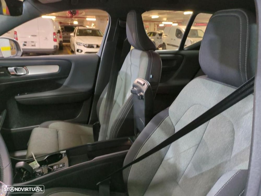 Volvo XC 40 1.5 T4 PHEV Plus Bright - 6