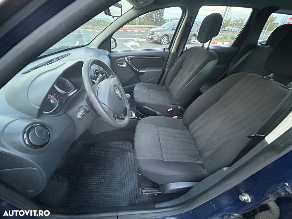 Dacia Duster 1.6 4x2 Laureate - 29