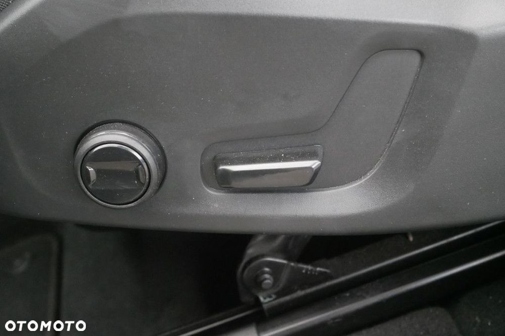 Volvo XC 60 - 28