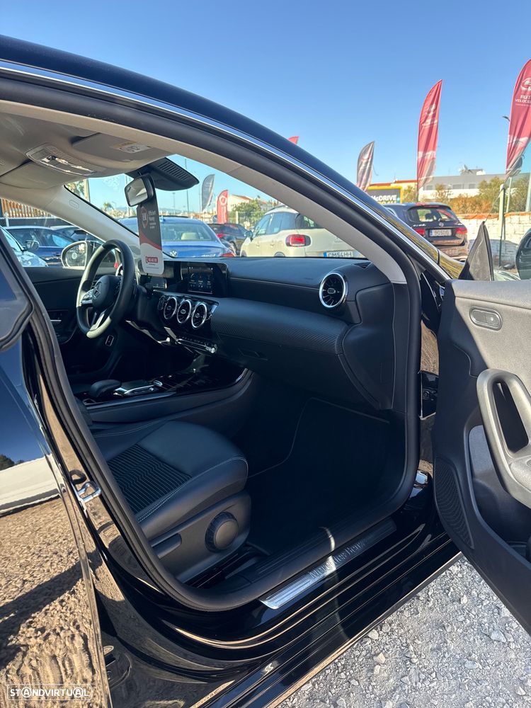 Mercedes-Benz CLA 250 e 8G-DCT Progressive - 24