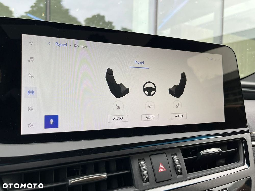 Lexus ES 300h Business Edition - 18