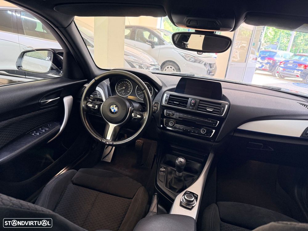 BMW 116 d Pack M - 32