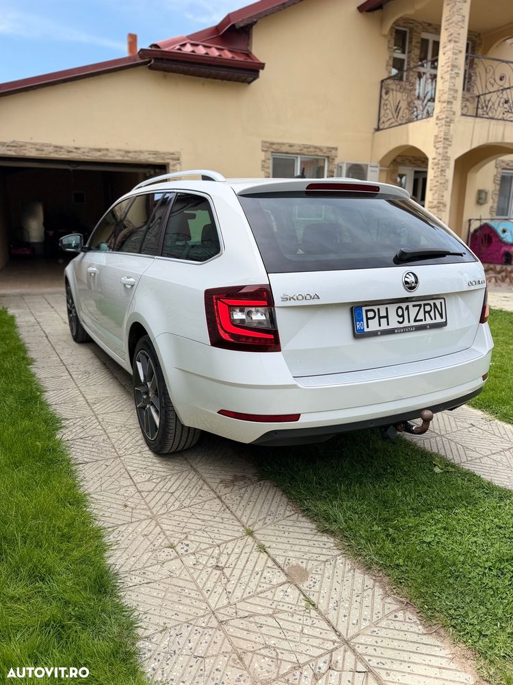 Skoda Octavia 1.6 TDI DSG Style - 4