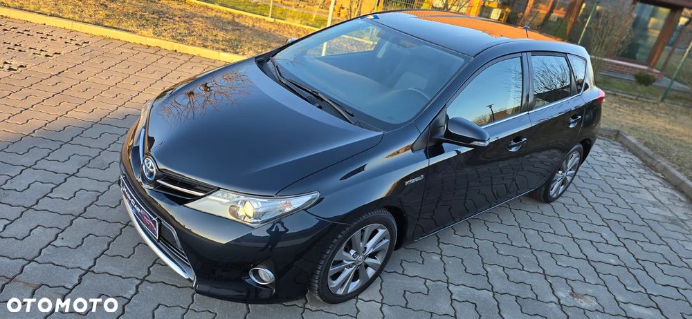 Toyota Auris - 11