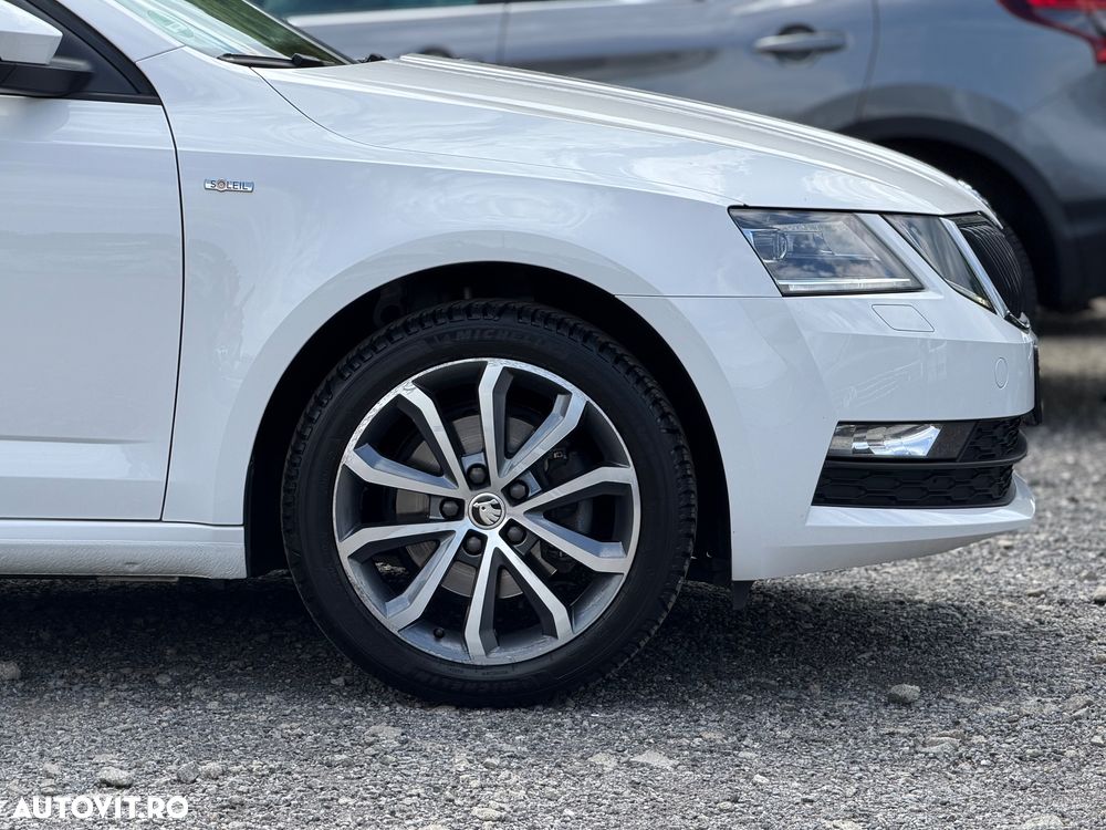 Skoda Octavia 2.0 TDI DSG Ambition - 10