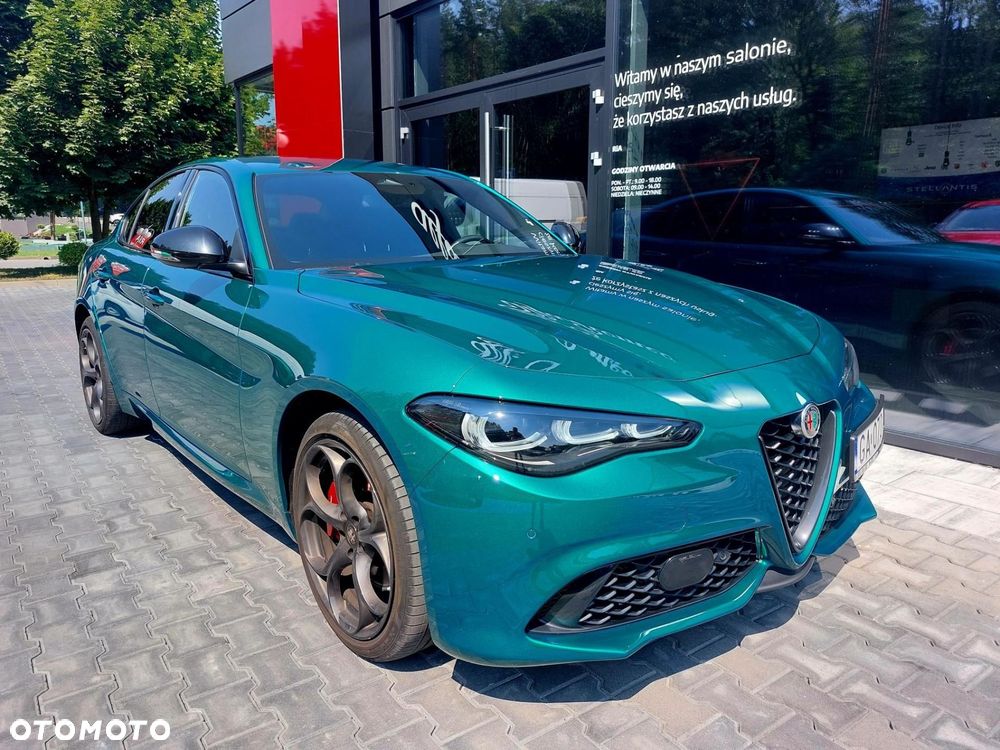 Alfa Romeo Giulia 2.0 Turbo Tributo Italiano Q4 - 6