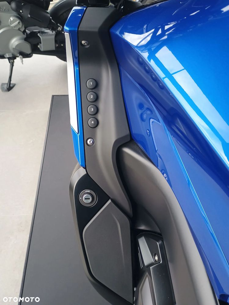 BMW K - 22