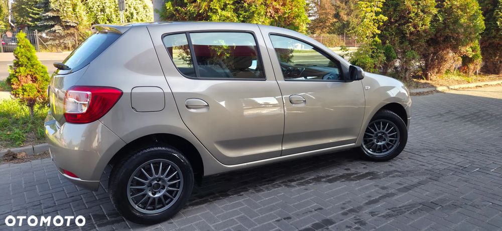 Dacia Sandero TCe 90 Laureate - 16