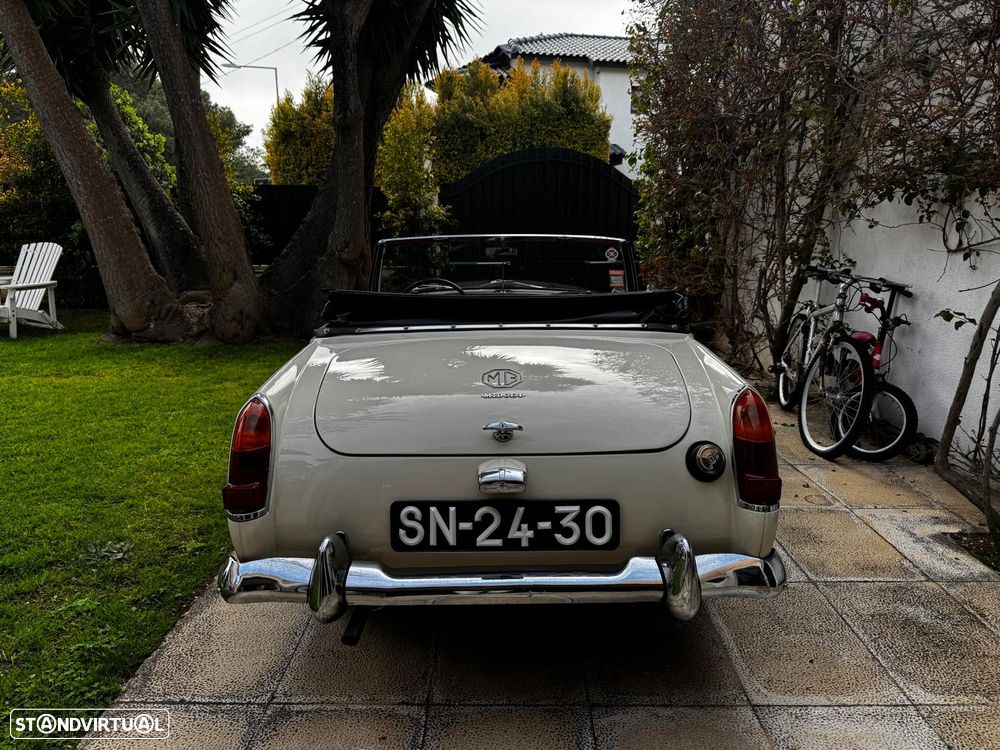 MG Midget - 5