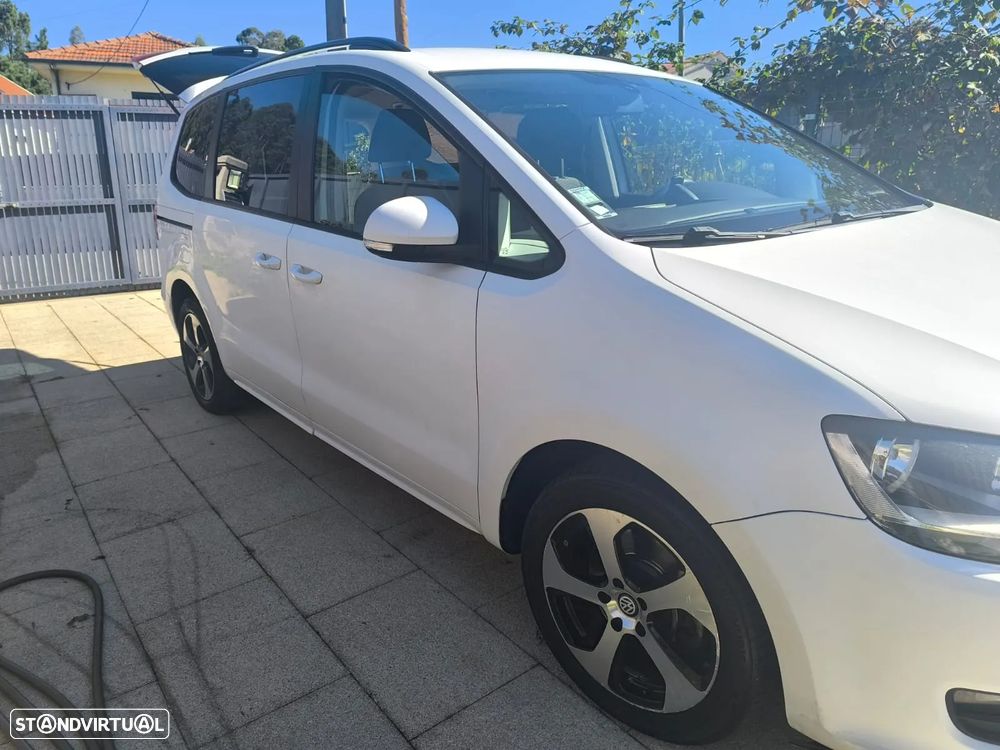 VW Sharan 2.0 TDI Confortline - 11