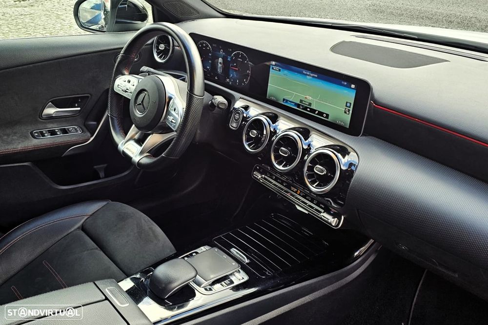 Mercedes-Benz A 180 d 7G-DCT AMG Line - 17