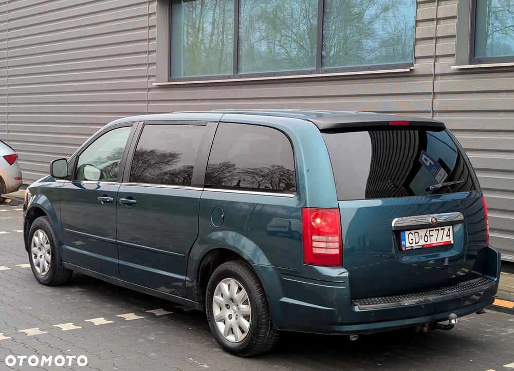Chrysler Town & Country 3.3 LX - 2